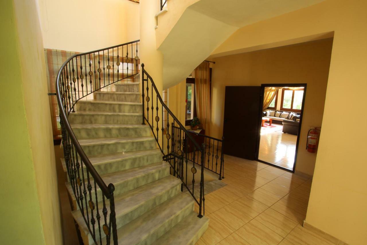 Aigon Hotel Verjína Kültér fotó